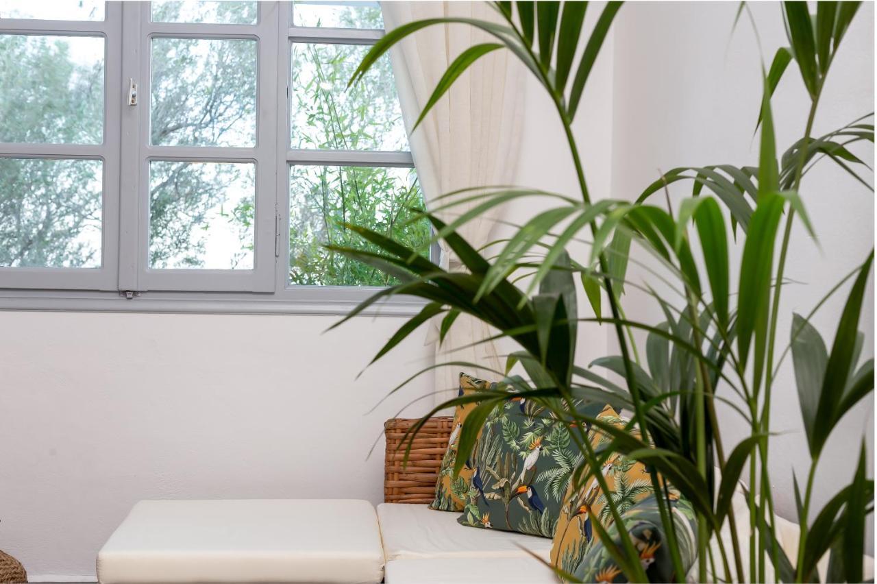 Divino Suites (Adults Only) Fira  Eksteriør bilde