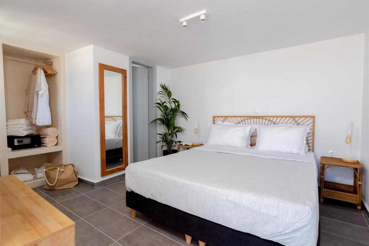 Divino Suites (Adults Only) Fira  Eksteriør bilde