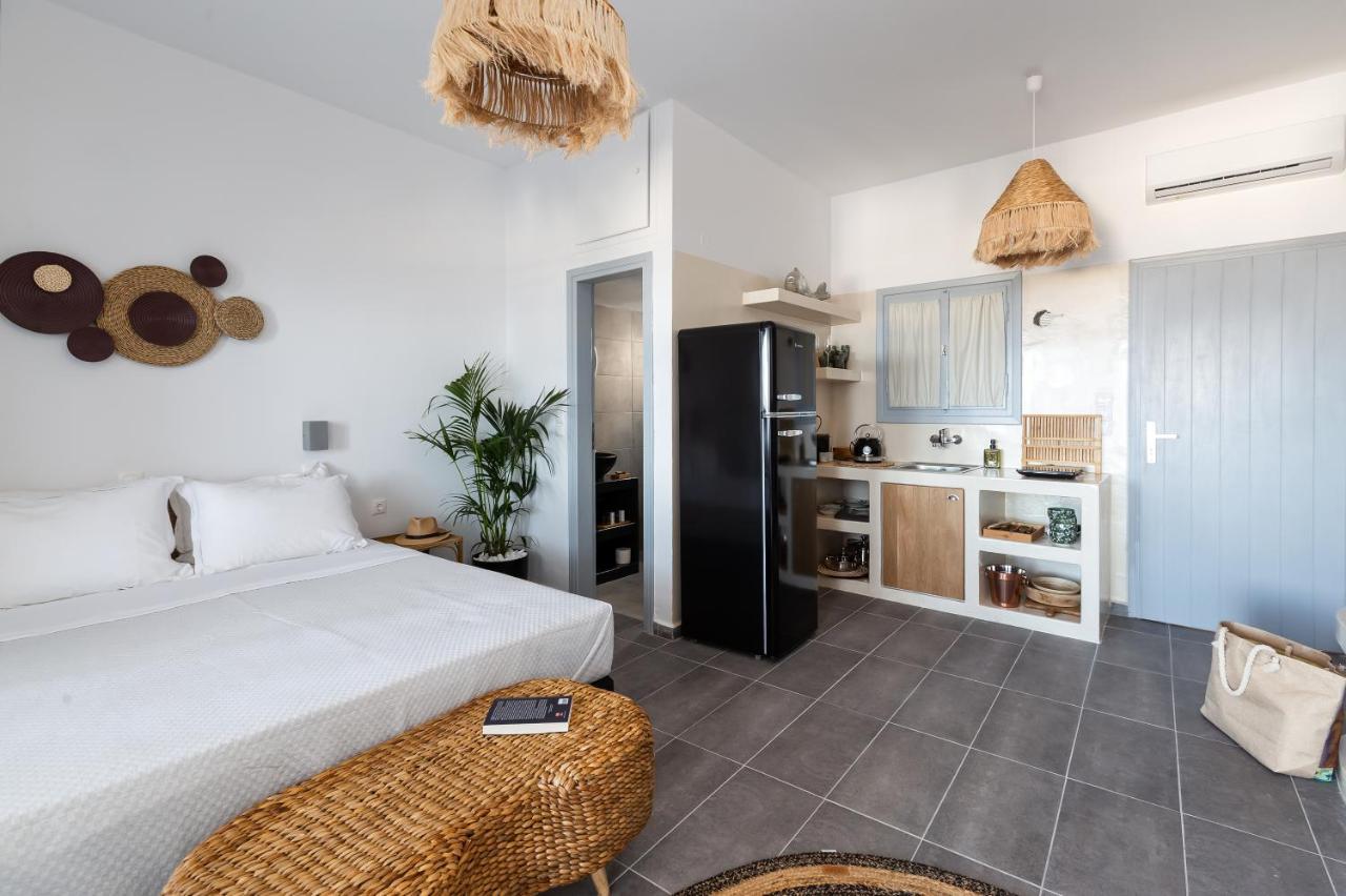 Divino Suites (Adults Only) Fira  Eksteriør bilde
